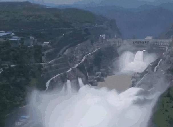 印度大坝已完全打开,印度大坝开闸